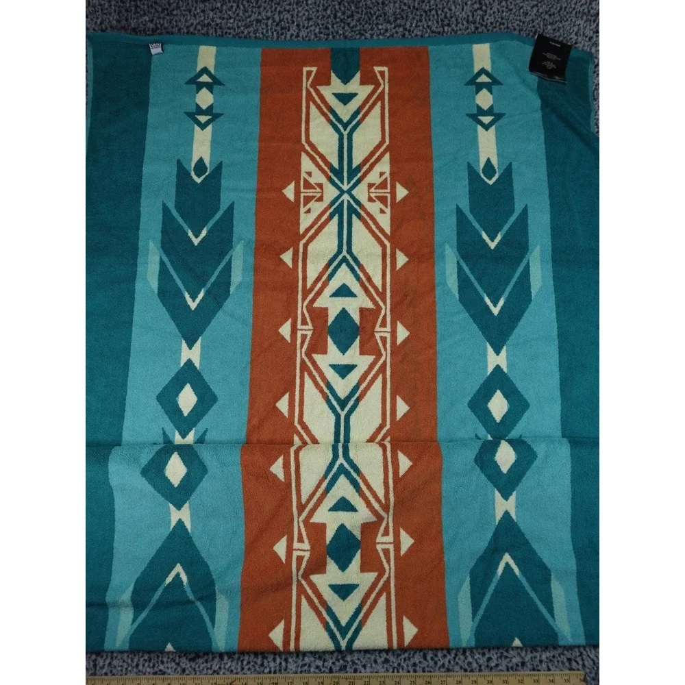 Eighth Generation Beach Towel Unisex 40x70 Teal NWT Sarah Agaton Howes Geometric
